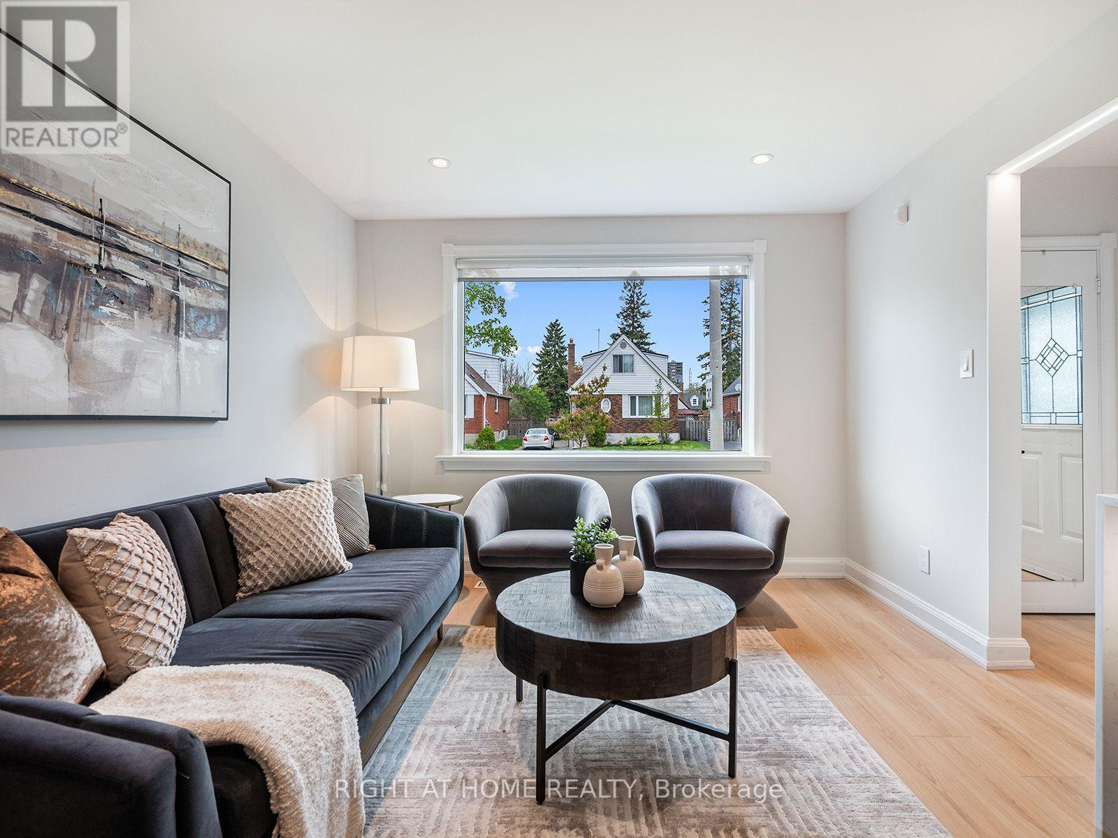 49 Amsterdam Avenue, Toronto, ON photo 11