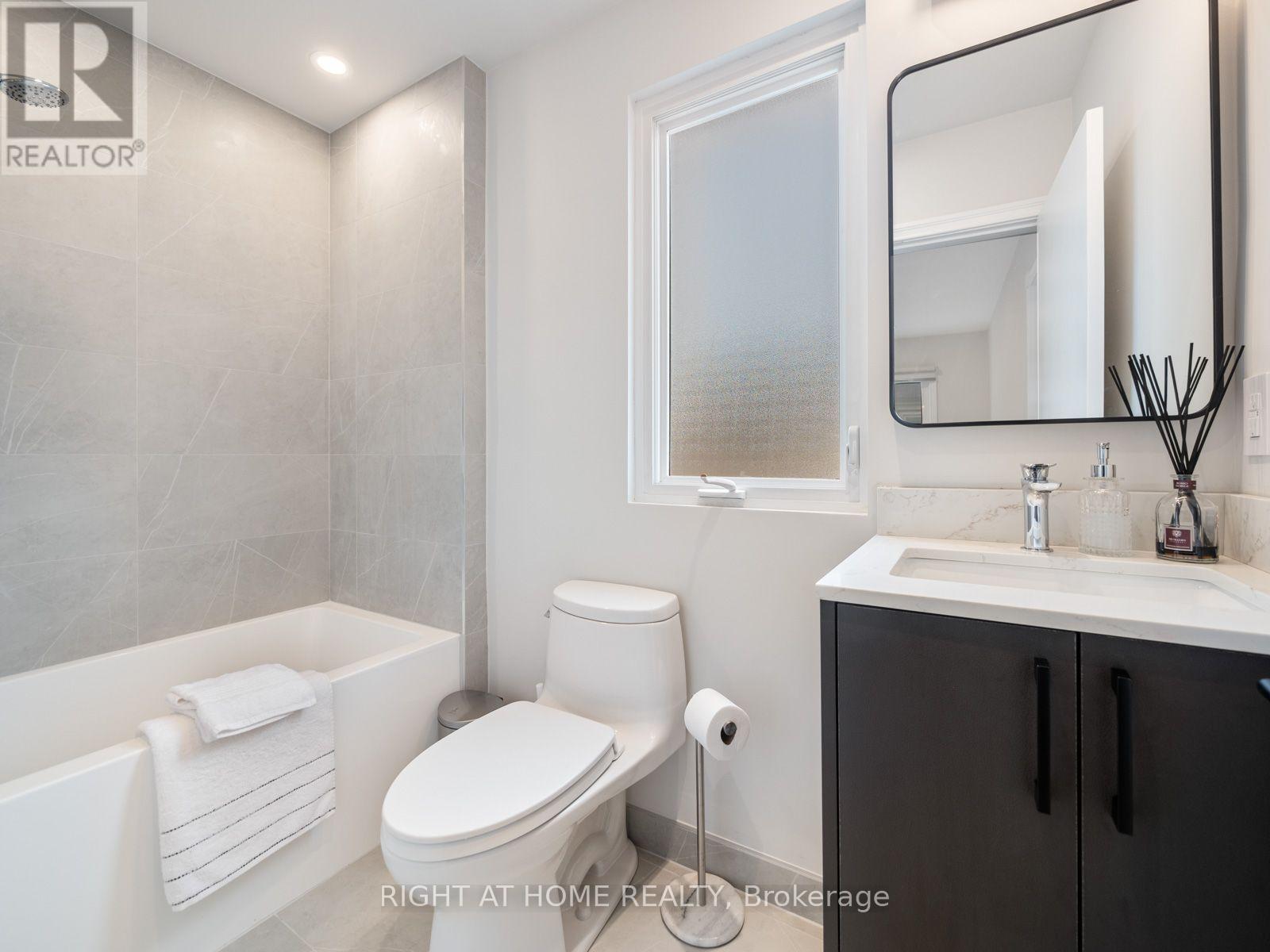 49 Amsterdam Avenue, Toronto, ON photo 27