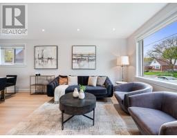 49 Amsterdam Avenue, Toronto, ON M4B2B9 Photo 10