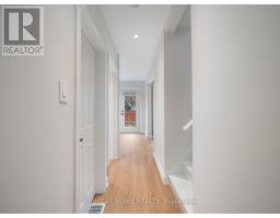 49 Amsterdam Avenue, Toronto, ON M4B2B9 Photo 15