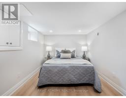 49 Amsterdam Avenue, Toronto, ON M4B2B9 Photo 36