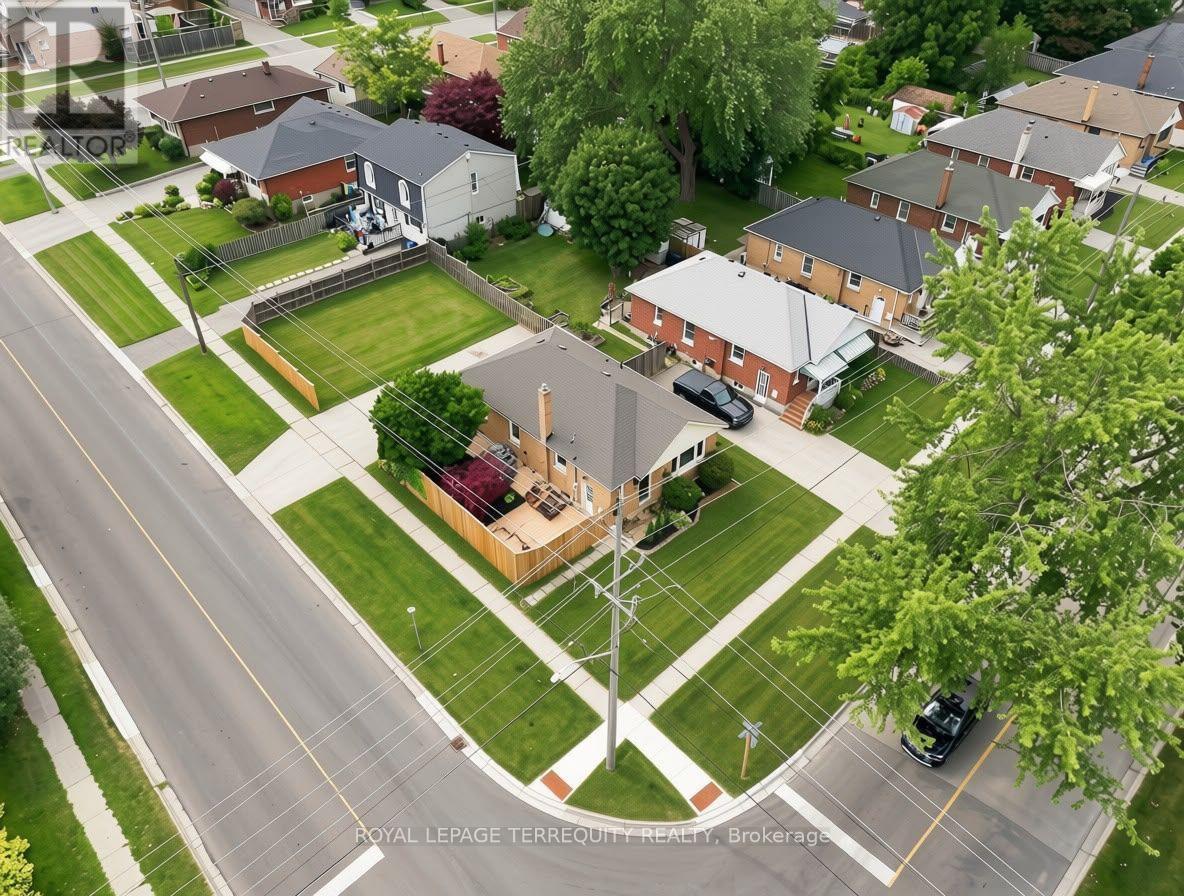 172 Central Park Boulevard South, Oshawa, ON photo 11