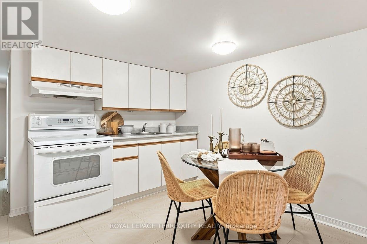 172 Central Park Boulevard South, Oshawa, ON photo 6