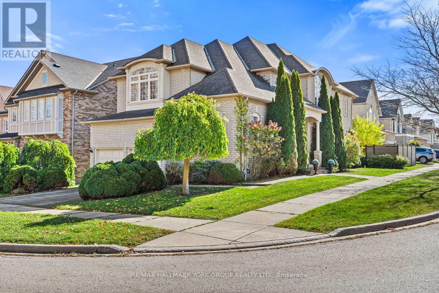 53 Catalina Crescent, Richmond Hill, ON