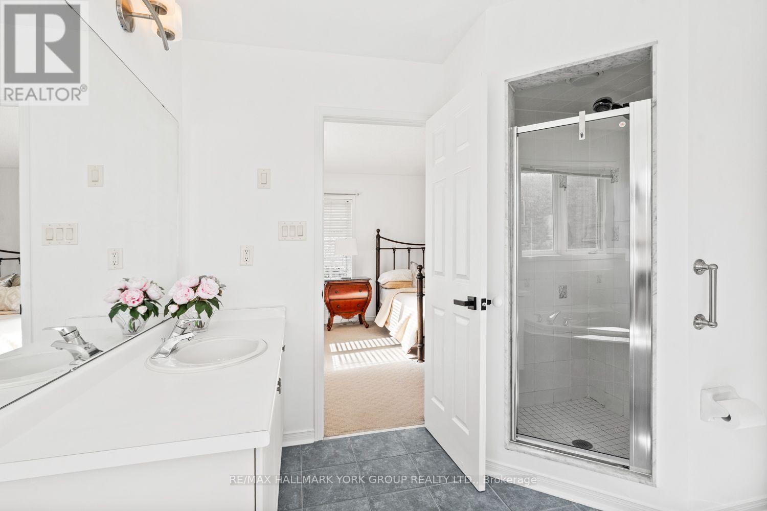 53 Catalina Crescent, Richmond Hill, ON photo 30