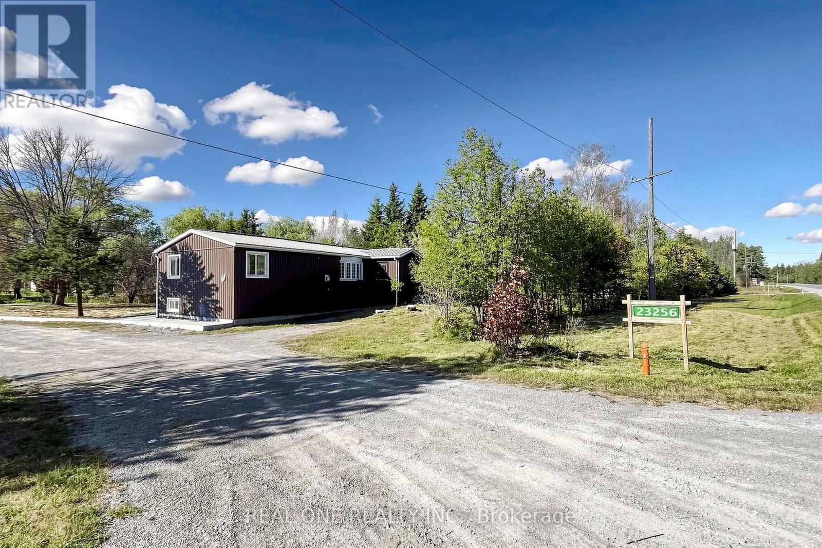 23256 Highway No. 48 Road, Georgina, ON photo 3
