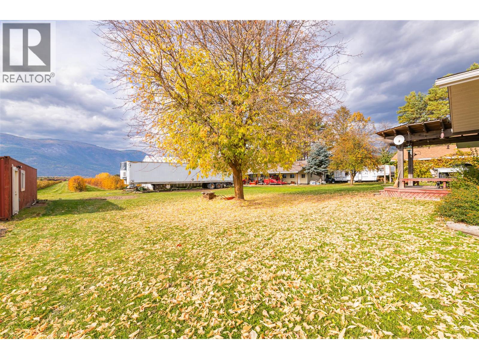 1331 Channel Road - 55