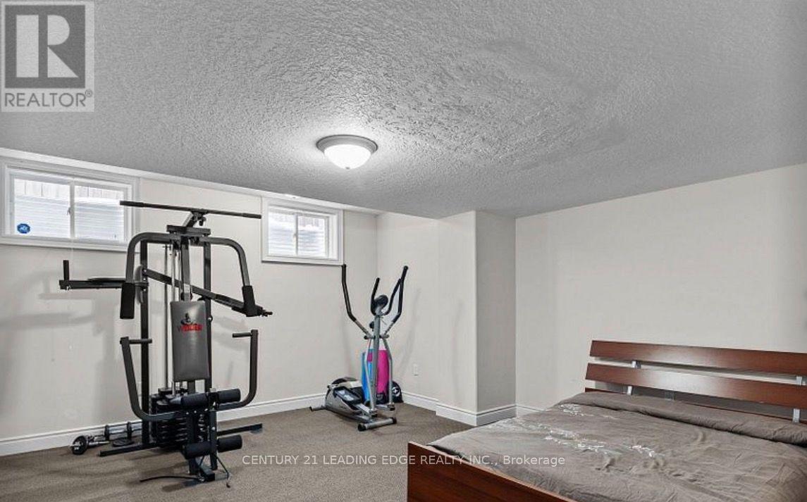9 Kierland Road, Barrie photo 32