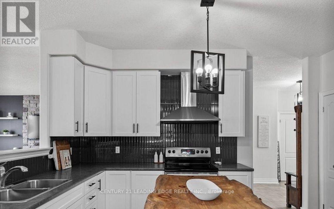 9 Kierland Road, Barrie photo 7