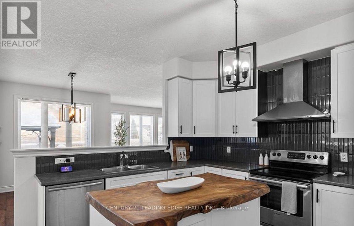 9 Kierland Road, Barrie photo 8