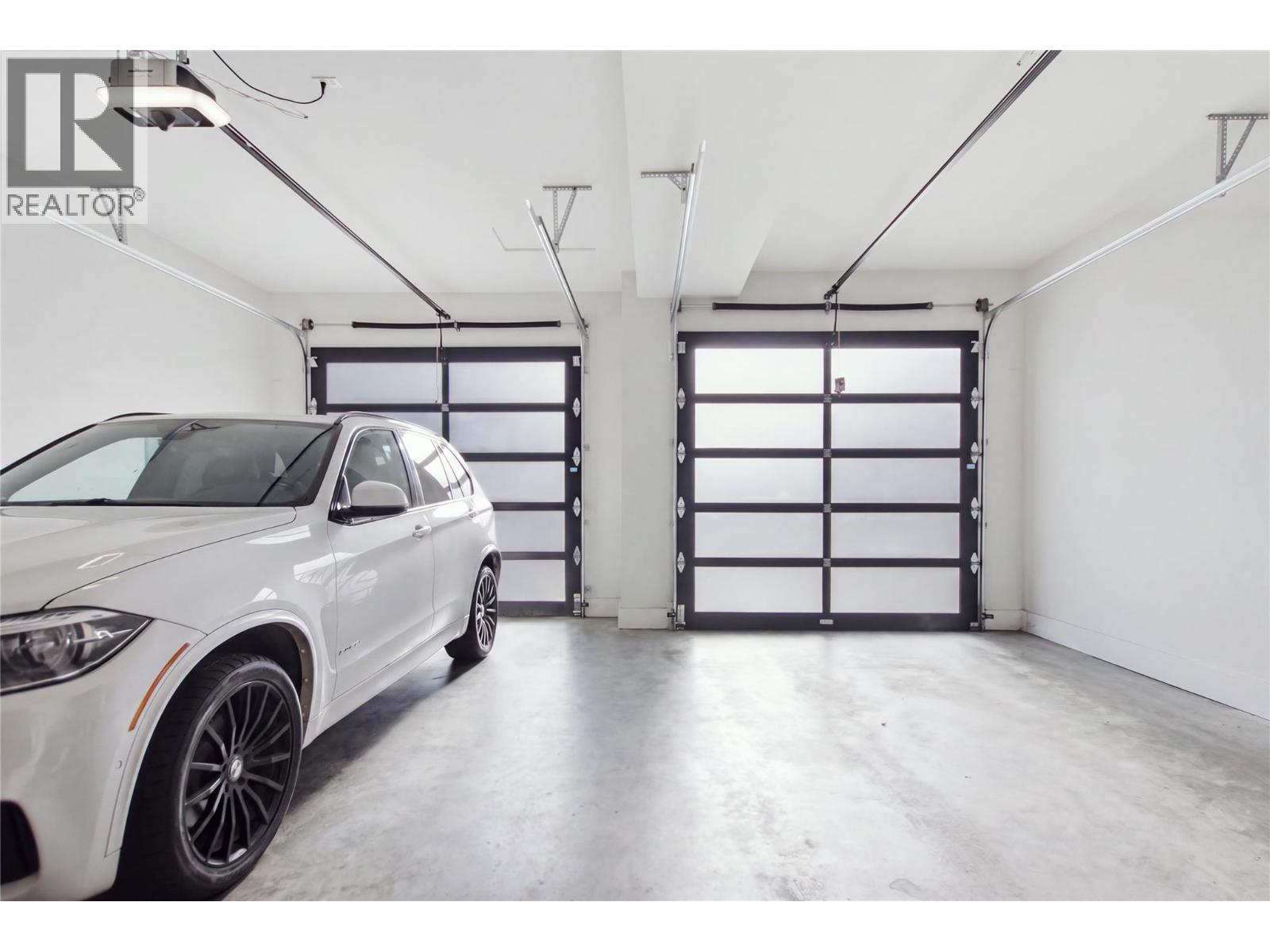 2166 Crosshill Drive - 33