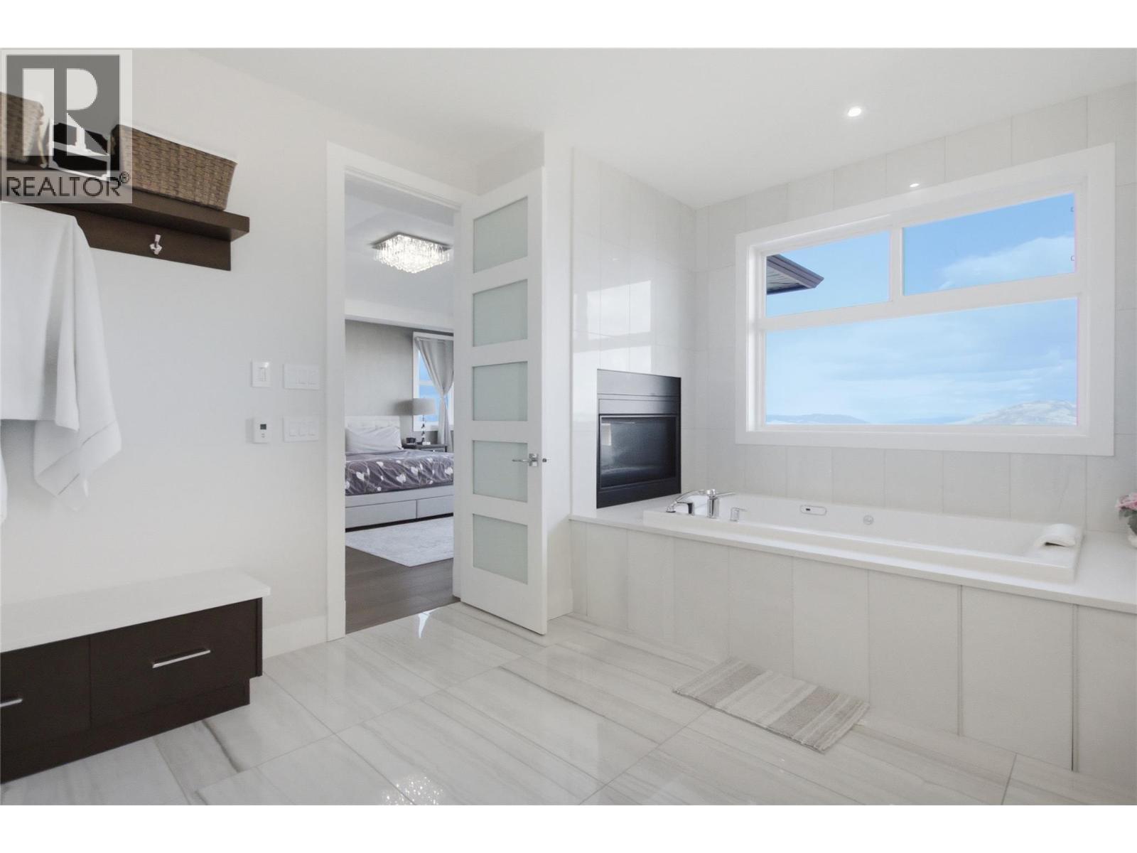2166 Crosshill Drive - 51