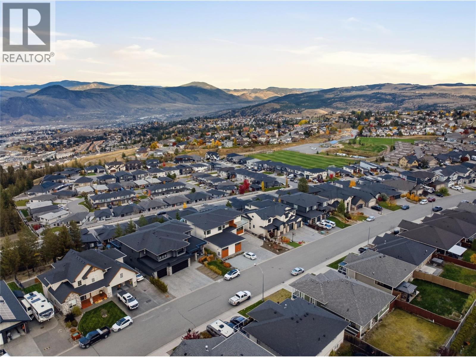 2166 Crosshill Drive - 79