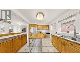 Laundry room - 32 Allonsius Drive, Toronto, ON M9C3N5 Photo 14