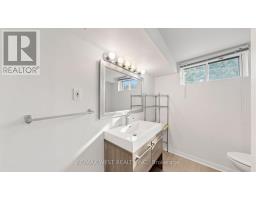 32 Allonsius Drive, Toronto, ON M9C3N5 Photo 37