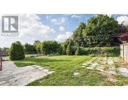 32 Allonsius Drive, Toronto, ON M9C3N5 Photo 40