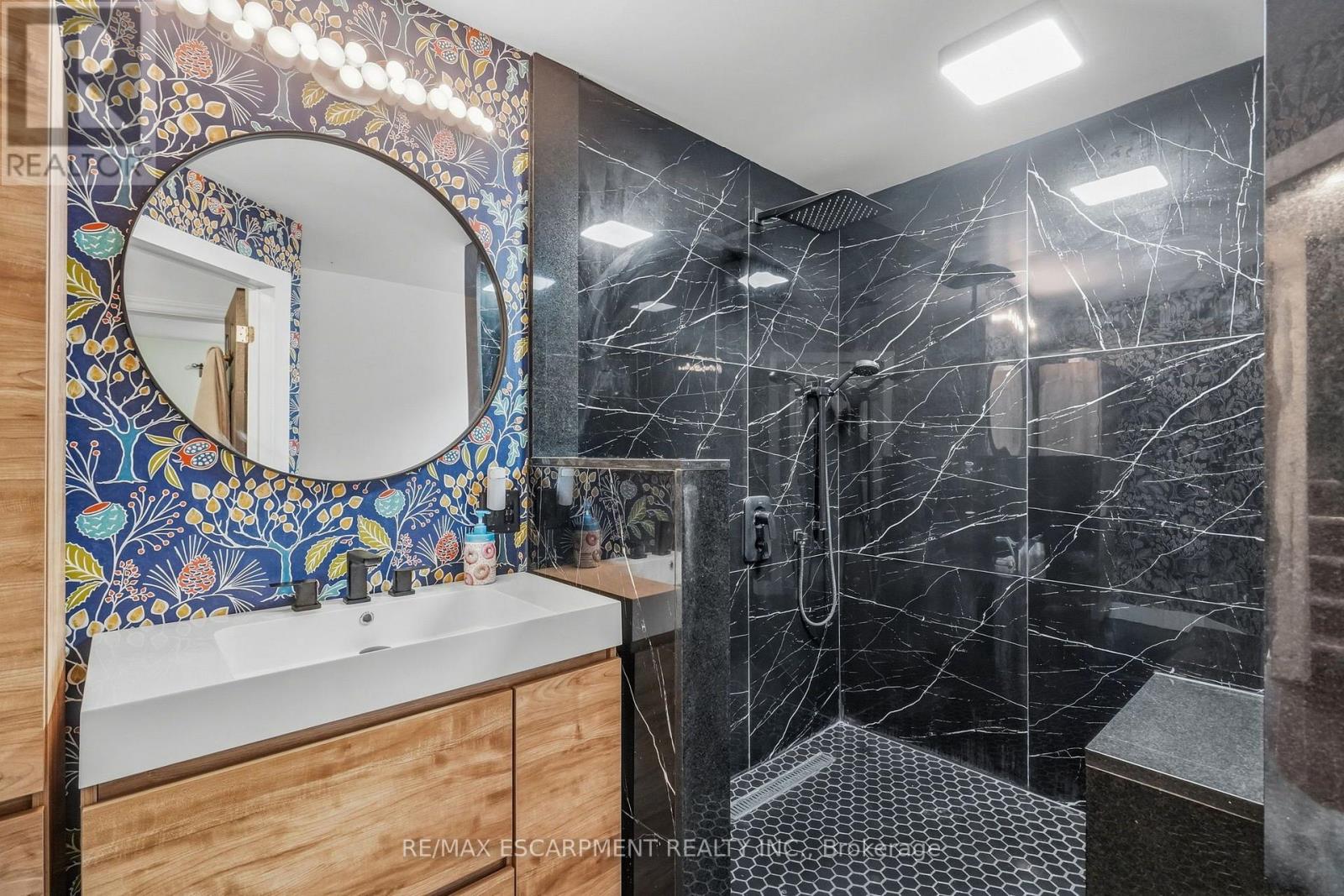 32 Oak Avenue, Hamilton, ON photo 21