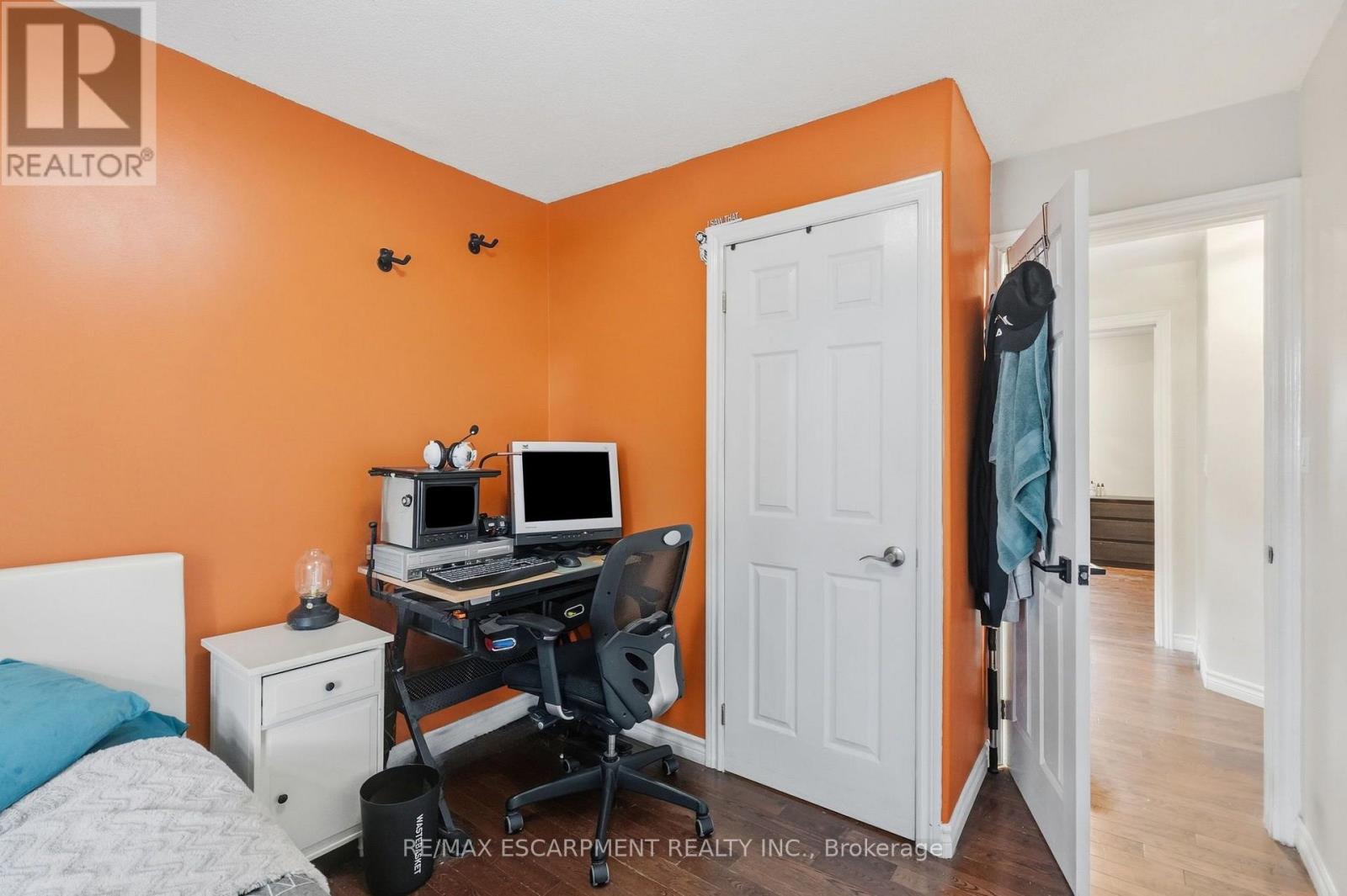 32 Oak Avenue, Hamilton, ON photo 25