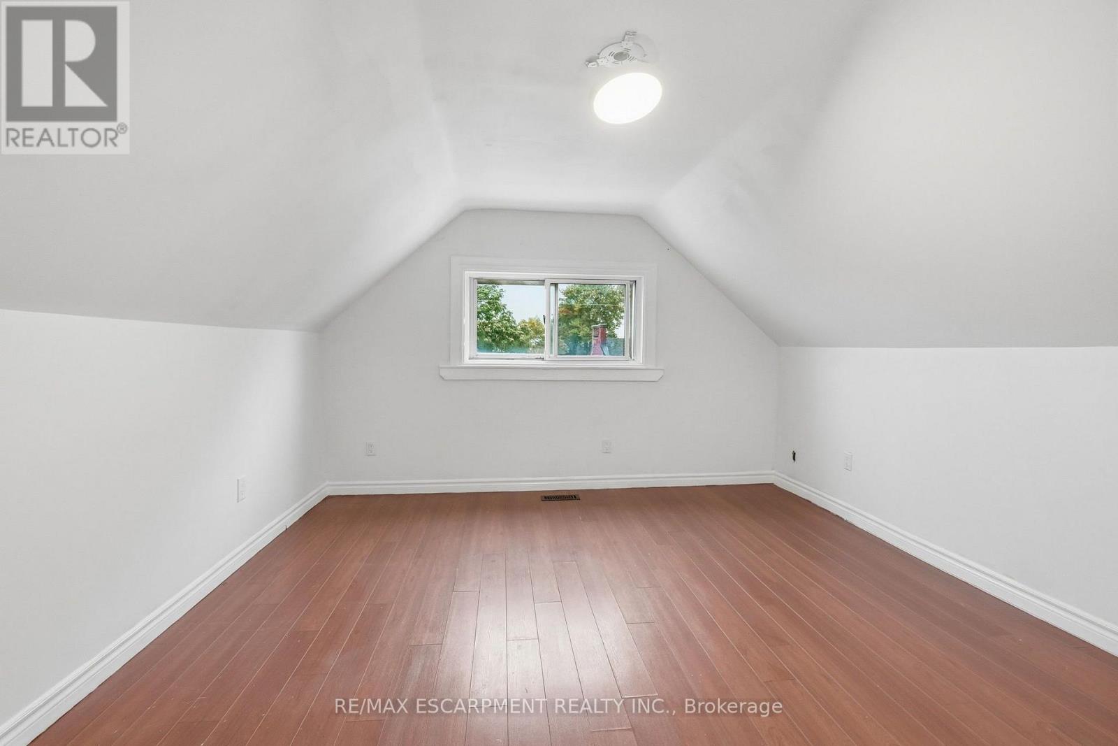 32 Oak Avenue, Hamilton, ON photo 30