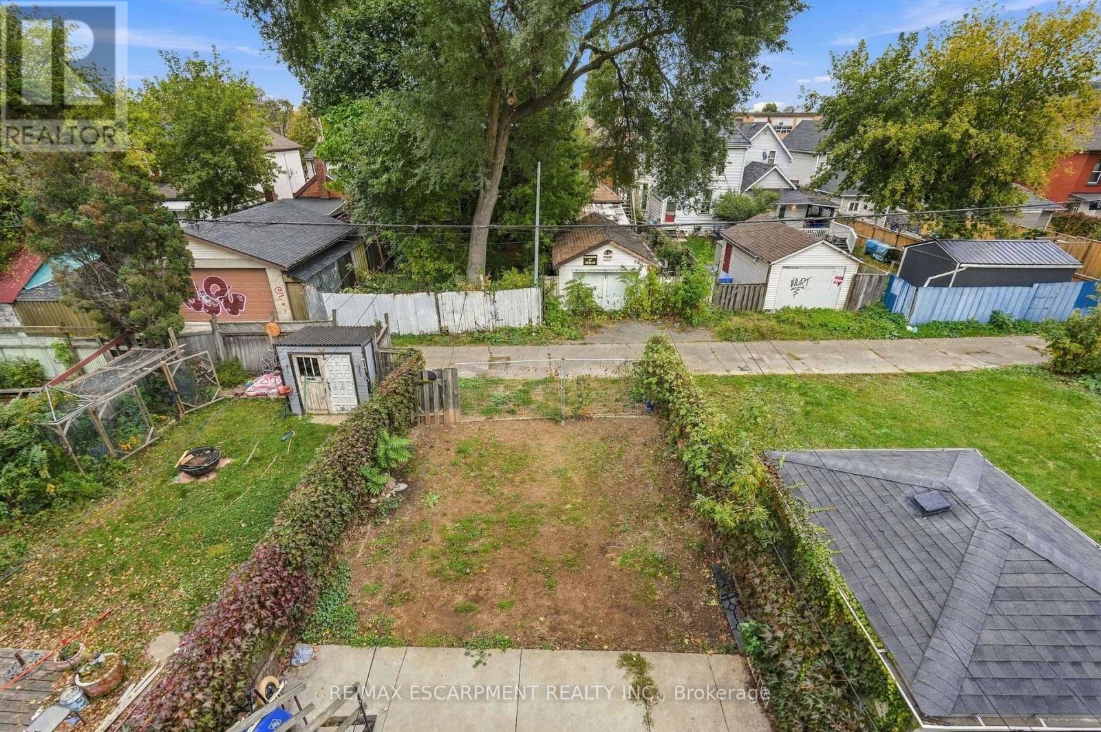 32 Oak Avenue, Hamilton, ON photo 44