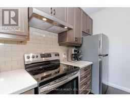 19 - 35 Midhurst Heights, Hamilton, ON L8J0K9 Photo 14