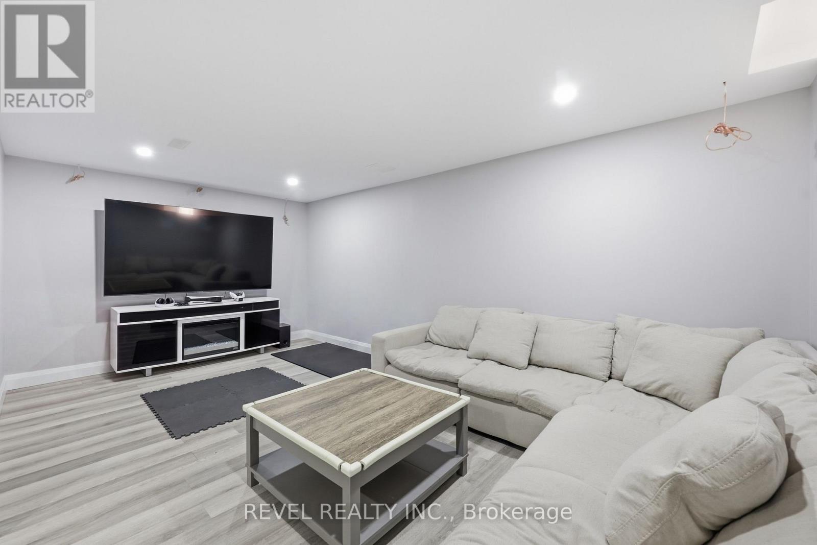 19 HIBISCUS Lane, Hamilton, ON photo 28