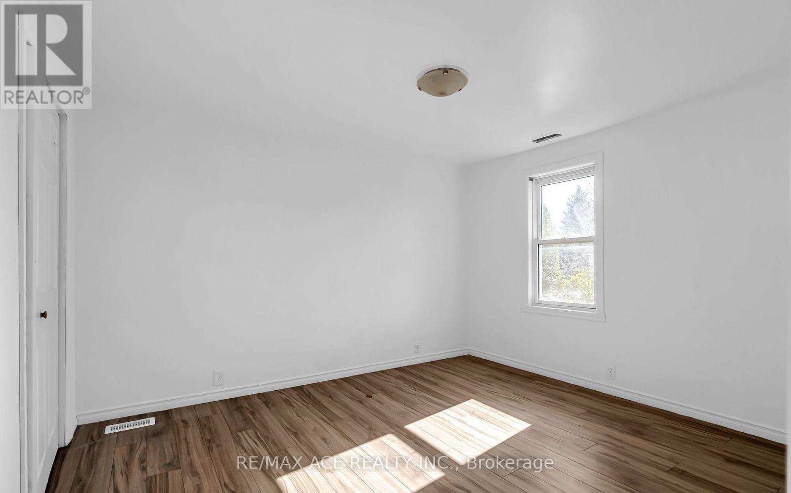 1606 Pitt Street, Cornwall, ON photo 15