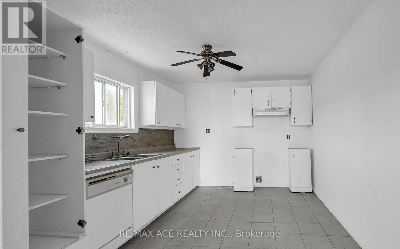 1606 Pitt Street, Cornwall, ON photo 8