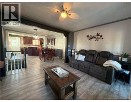 390 Victoria Street, photo 7