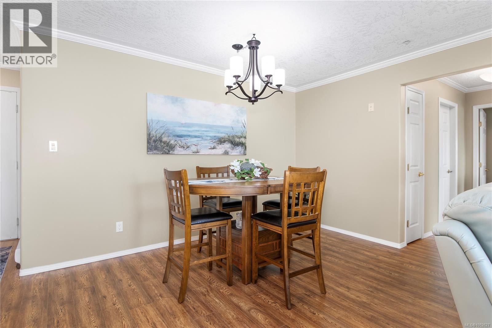 #207 1350 Island Hwy S - 6