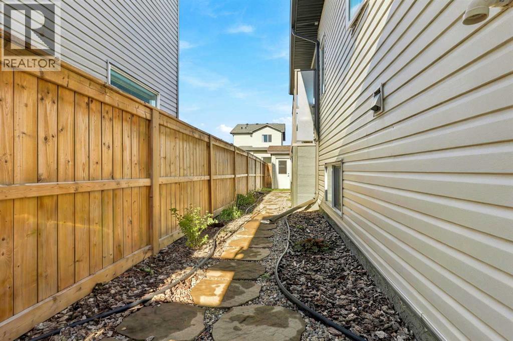 1369 Pacific Circle W, photo 37 of 46