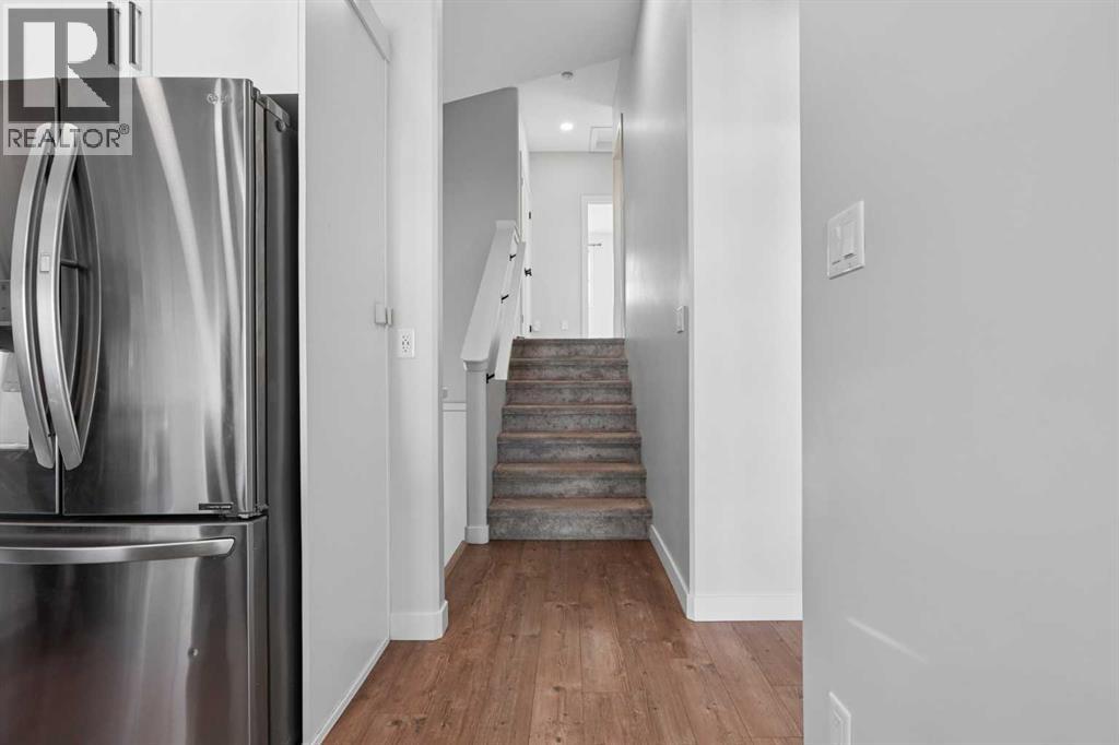 1369 Pacific Circle W, photo 15 of 46