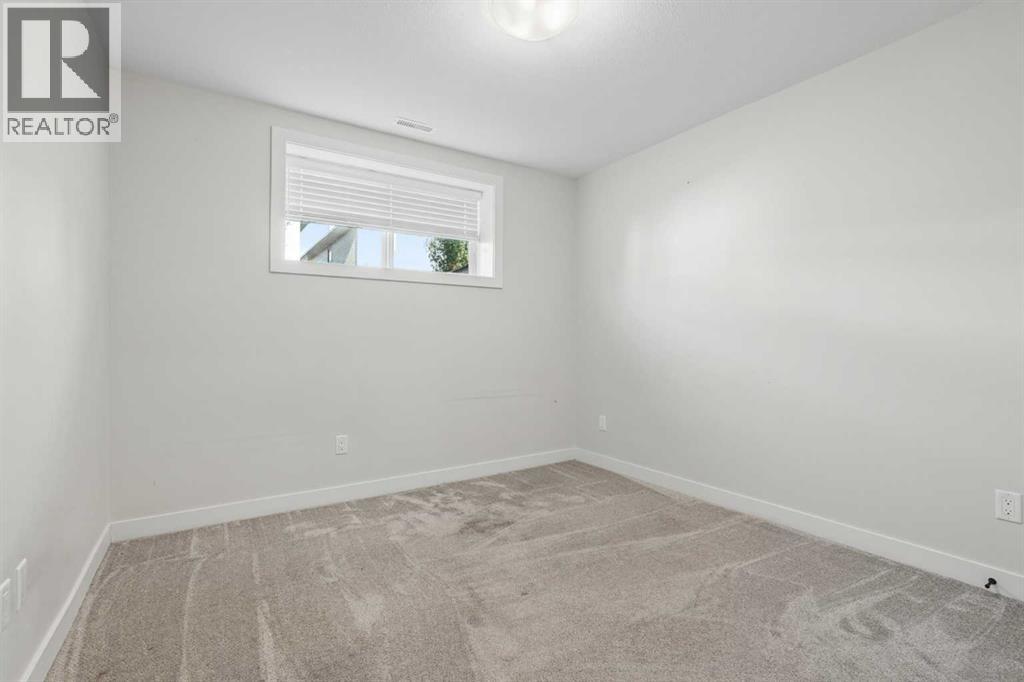 1369 Pacific Circle W, photo 31 of 46
