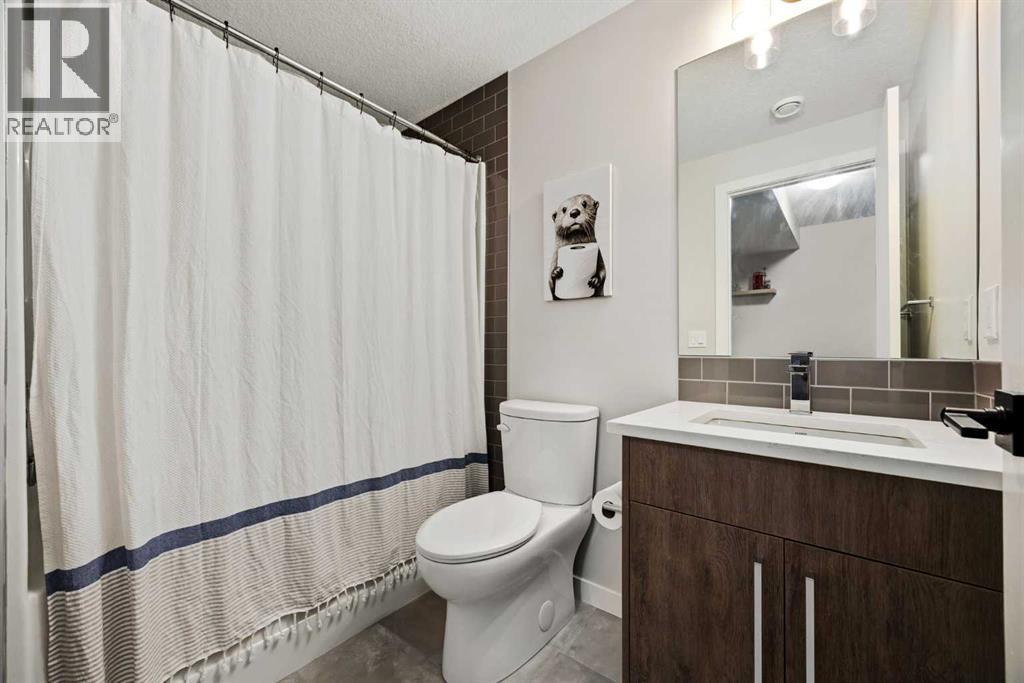2127 12 Street NW photo 26
