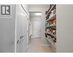 5pc Bathroom - 113 Tusslewood Bay Nw, Calgary, AB T3L2Y3 Photo 8