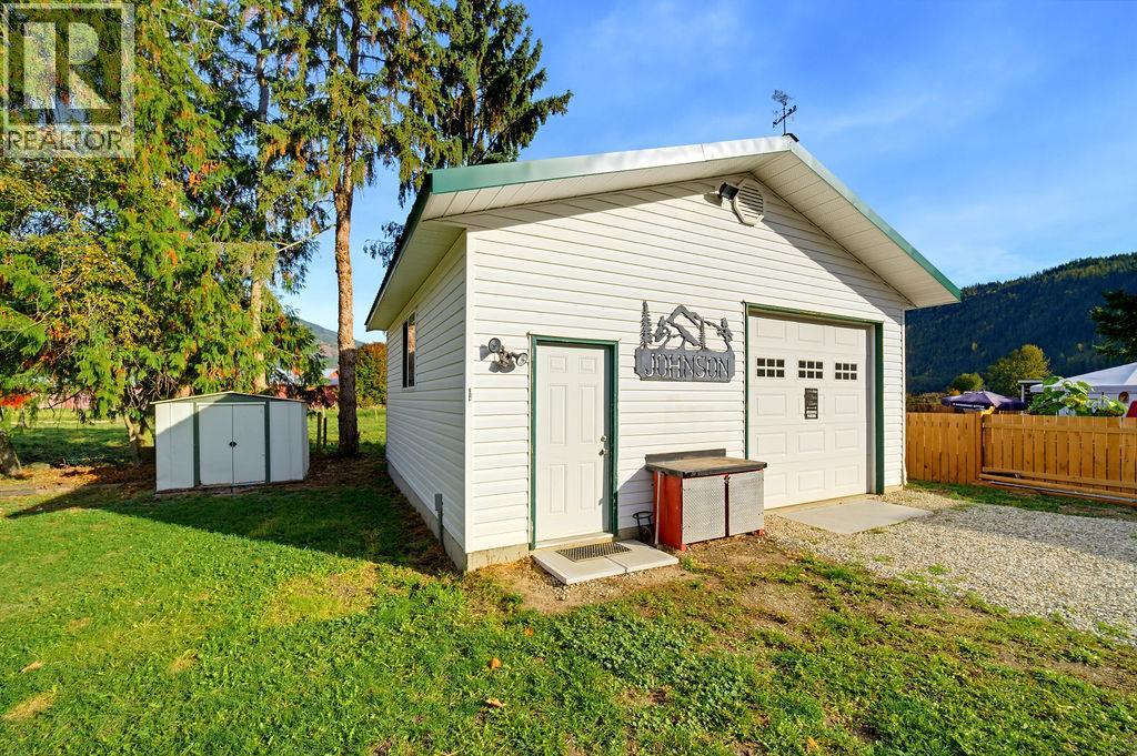 1230 Maclean McPherson Road - 35