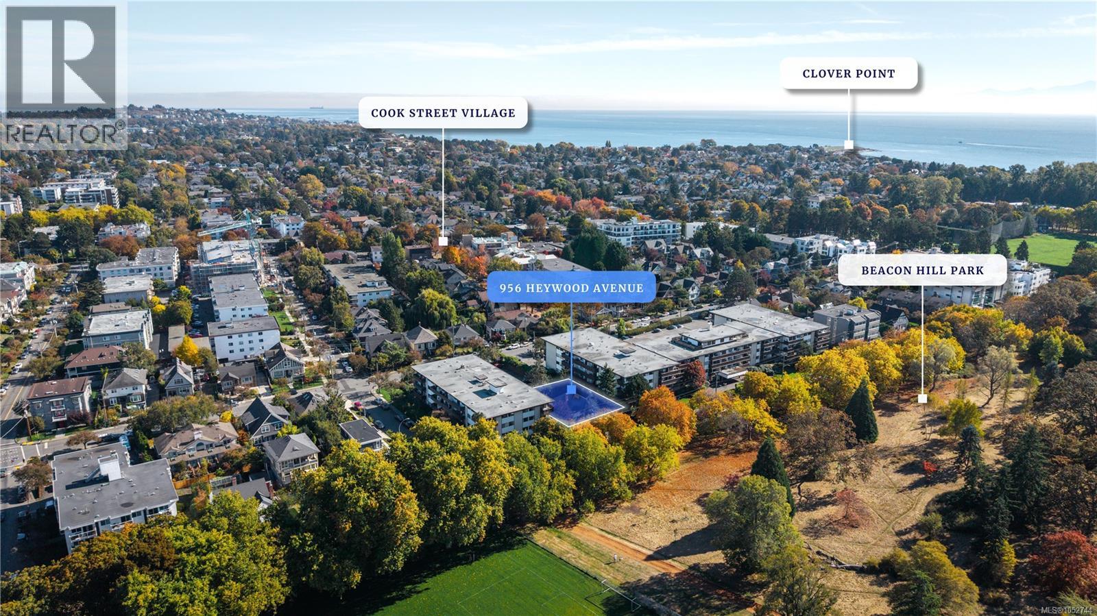  956 Heywood Avenue, Victoria