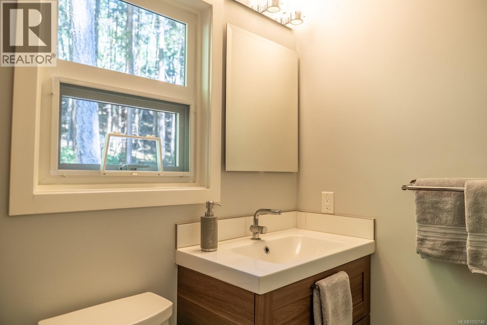 2701 Galley Crescent, Pender Island