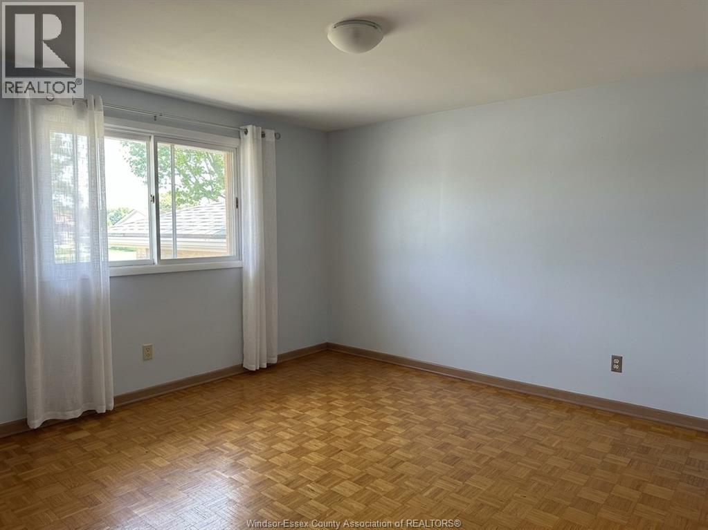 2938 RUSHTON DRIVE, Windsor — photo 8