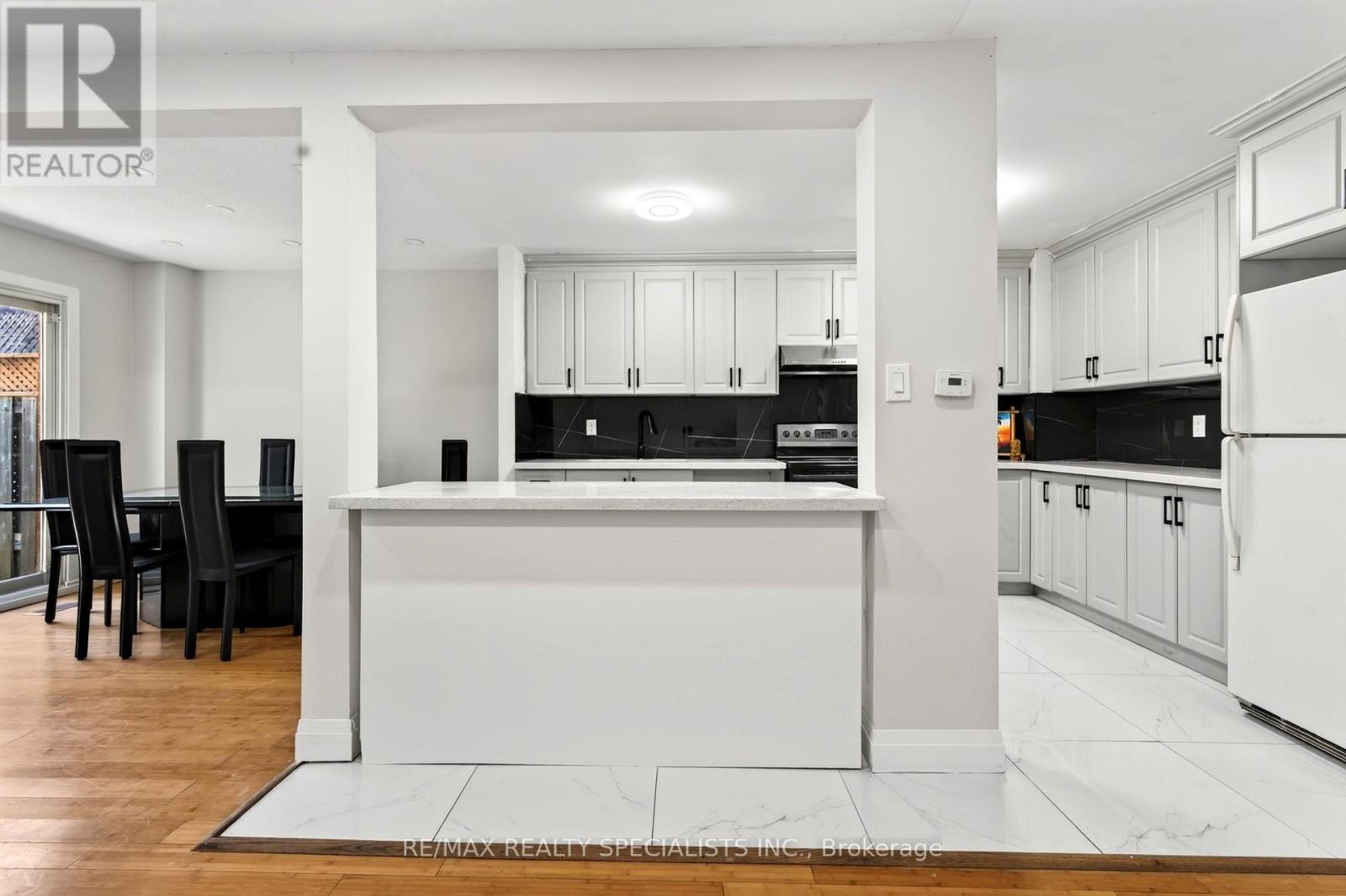 4134 CLEVEDON DRIVE - 14