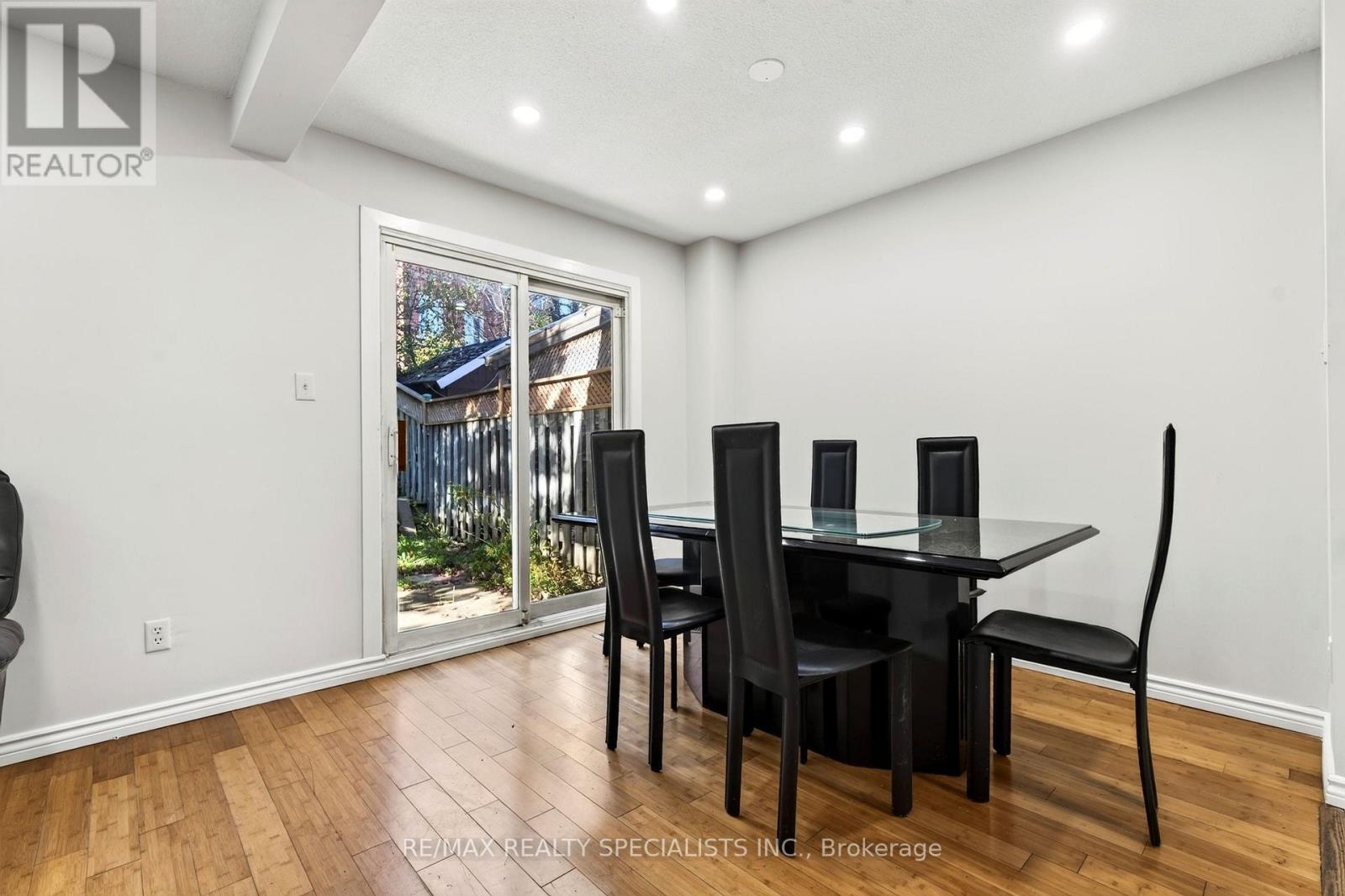 4134 CLEVEDON DRIVE - 15