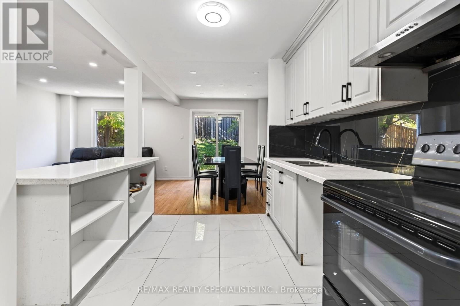 4134 CLEVEDON DRIVE - 17