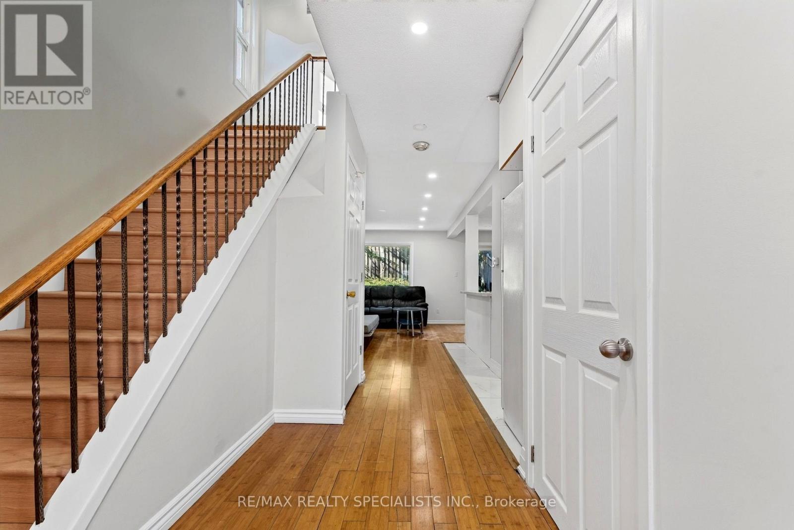 4134 CLEVEDON DRIVE - 6