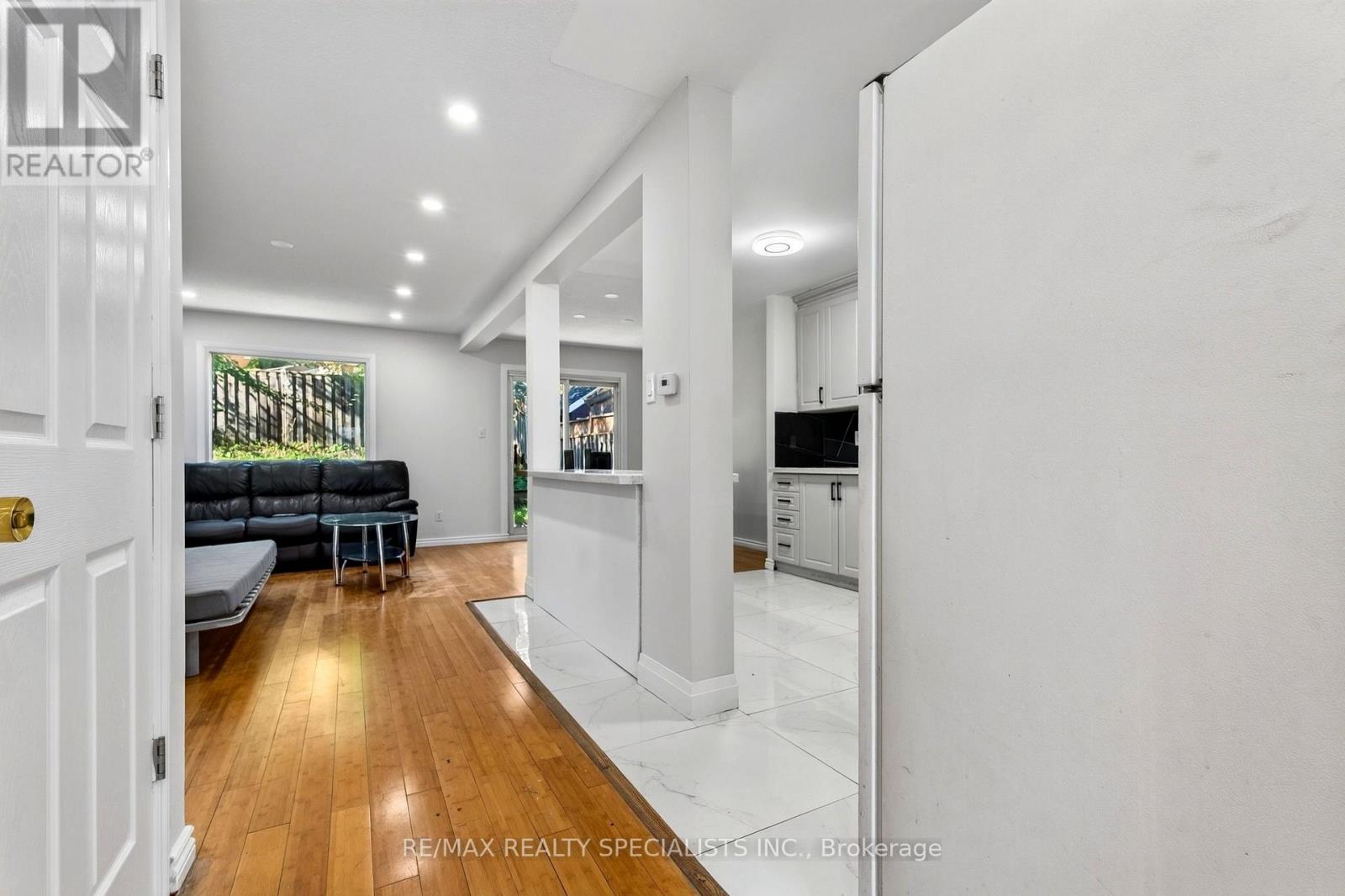 4134 CLEVEDON DRIVE - 8