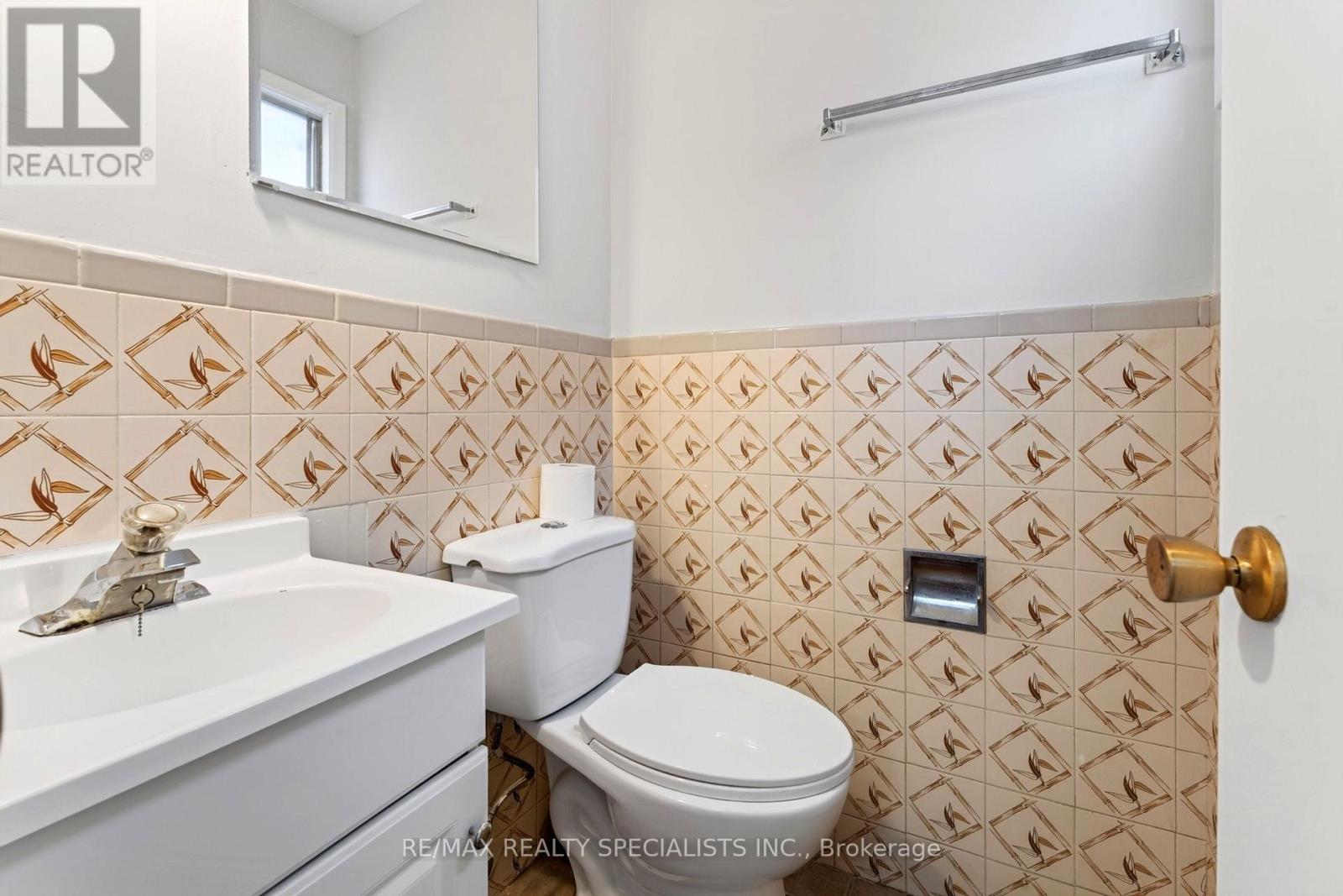4134 CLEVEDON DRIVE - 19