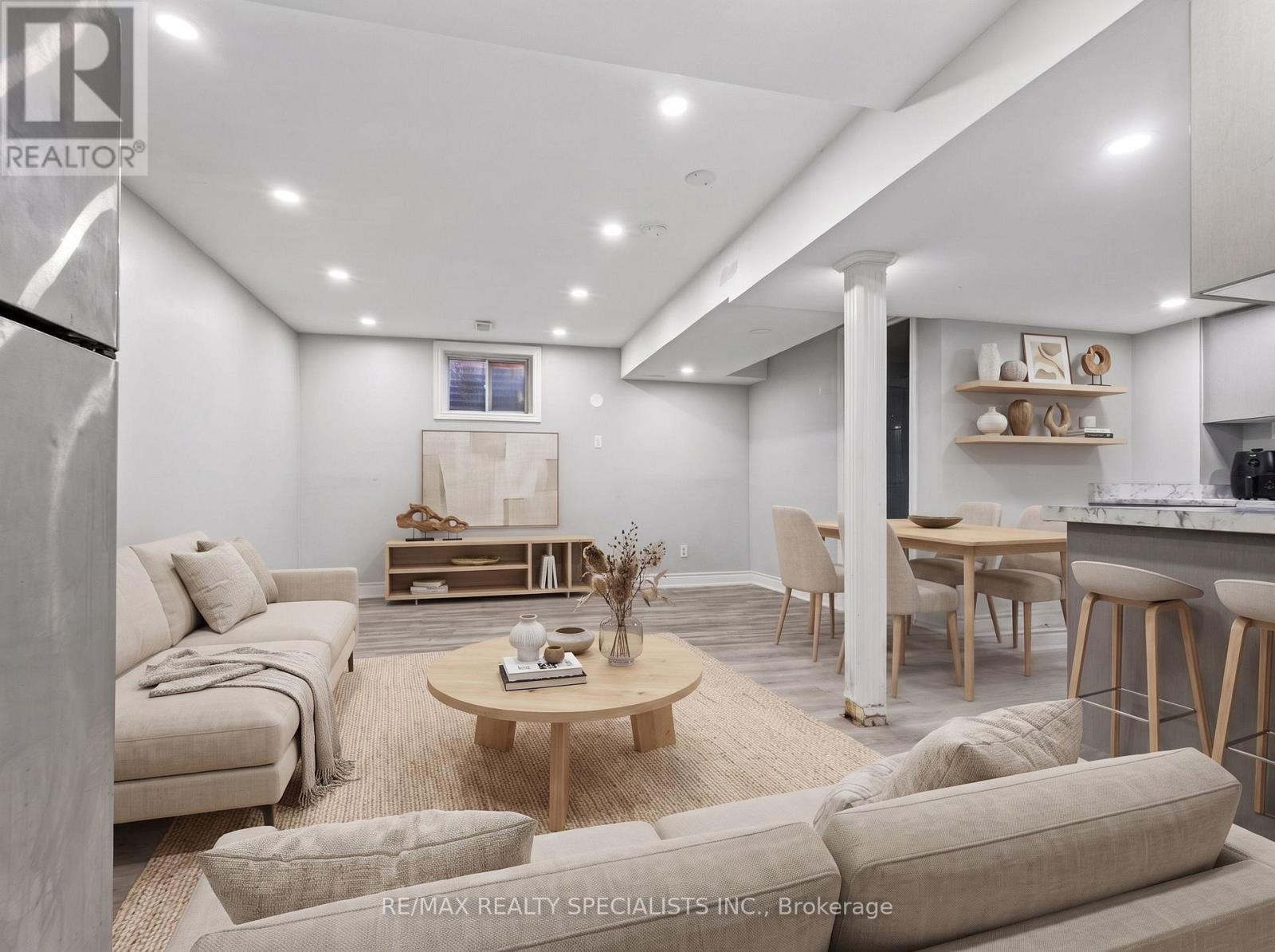 4134 CLEVEDON DRIVE - 38