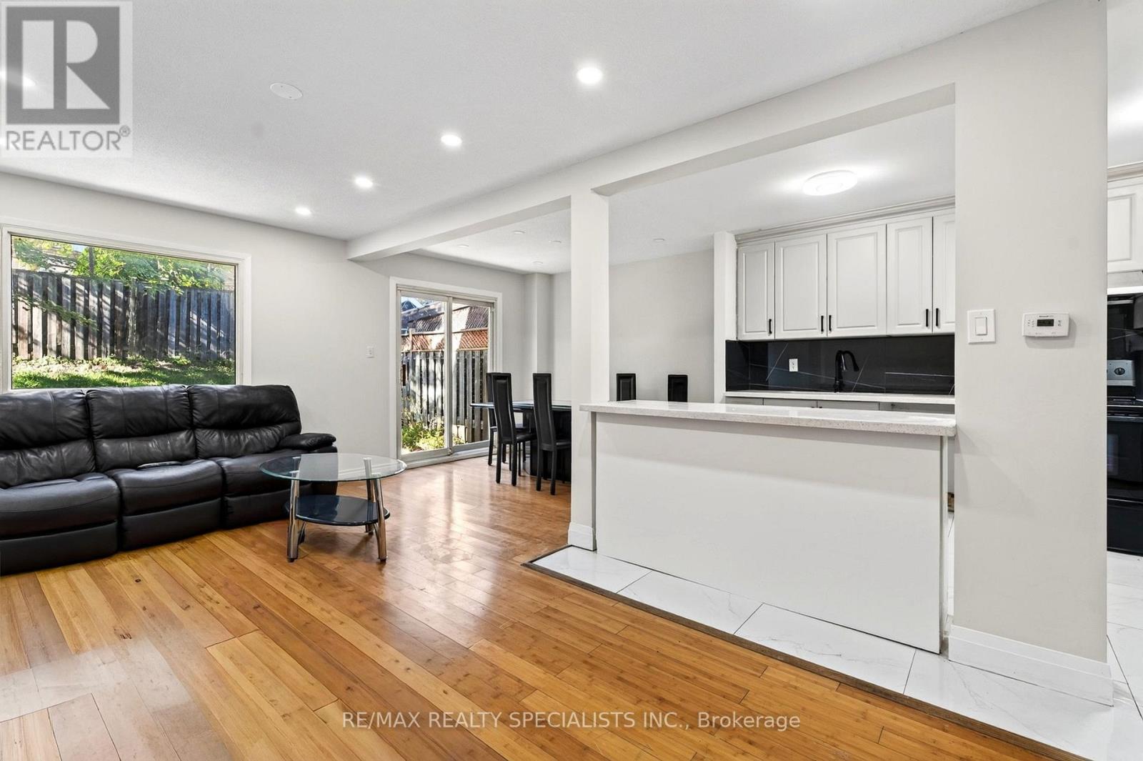 4134 CLEVEDON DRIVE - 9