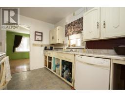 196 Elmwood Ave, Sault Ste  Marie, ON P6B4W4 Photo 13