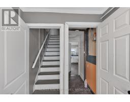 10-12 Manitou Crescent, Loyalist, ON K7N1B6 Photo 7