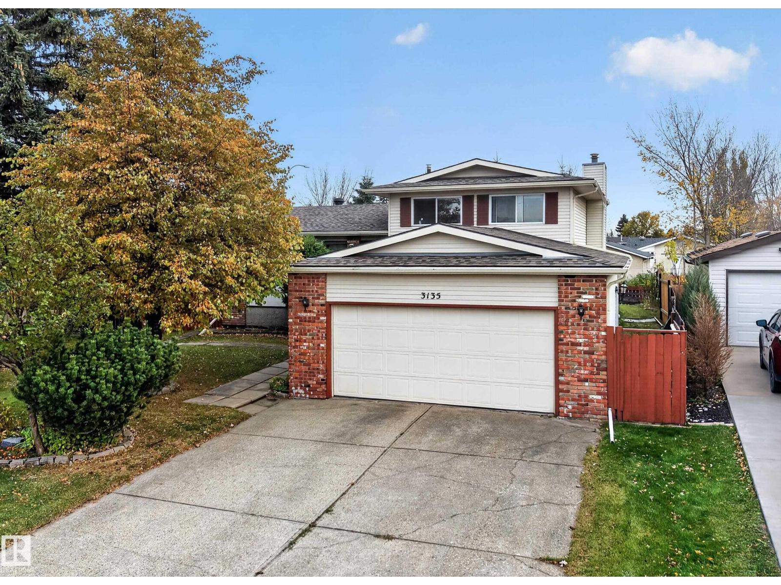 3135 145 AV NW, Edmonton, Alberta, T5Y2E9